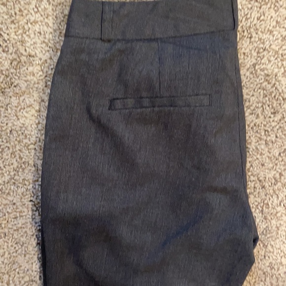 Vintage Banana Republic size 2 trousers. - Picture 4 of 4